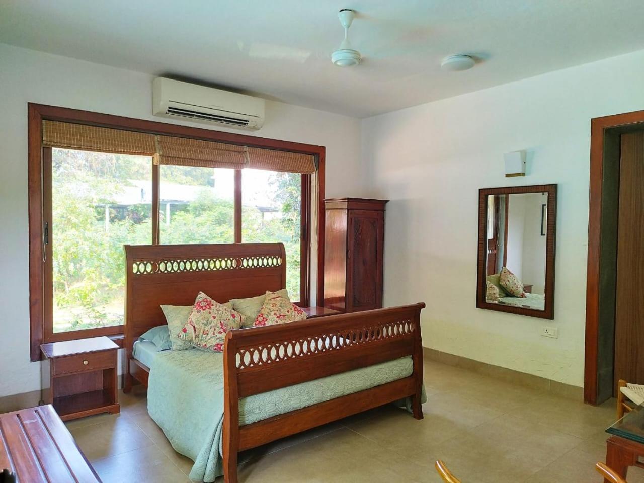 Villa Casa Blanca 3Bhk W/Pool Near Mandwa, Alibaug Alībāg Exterior foto